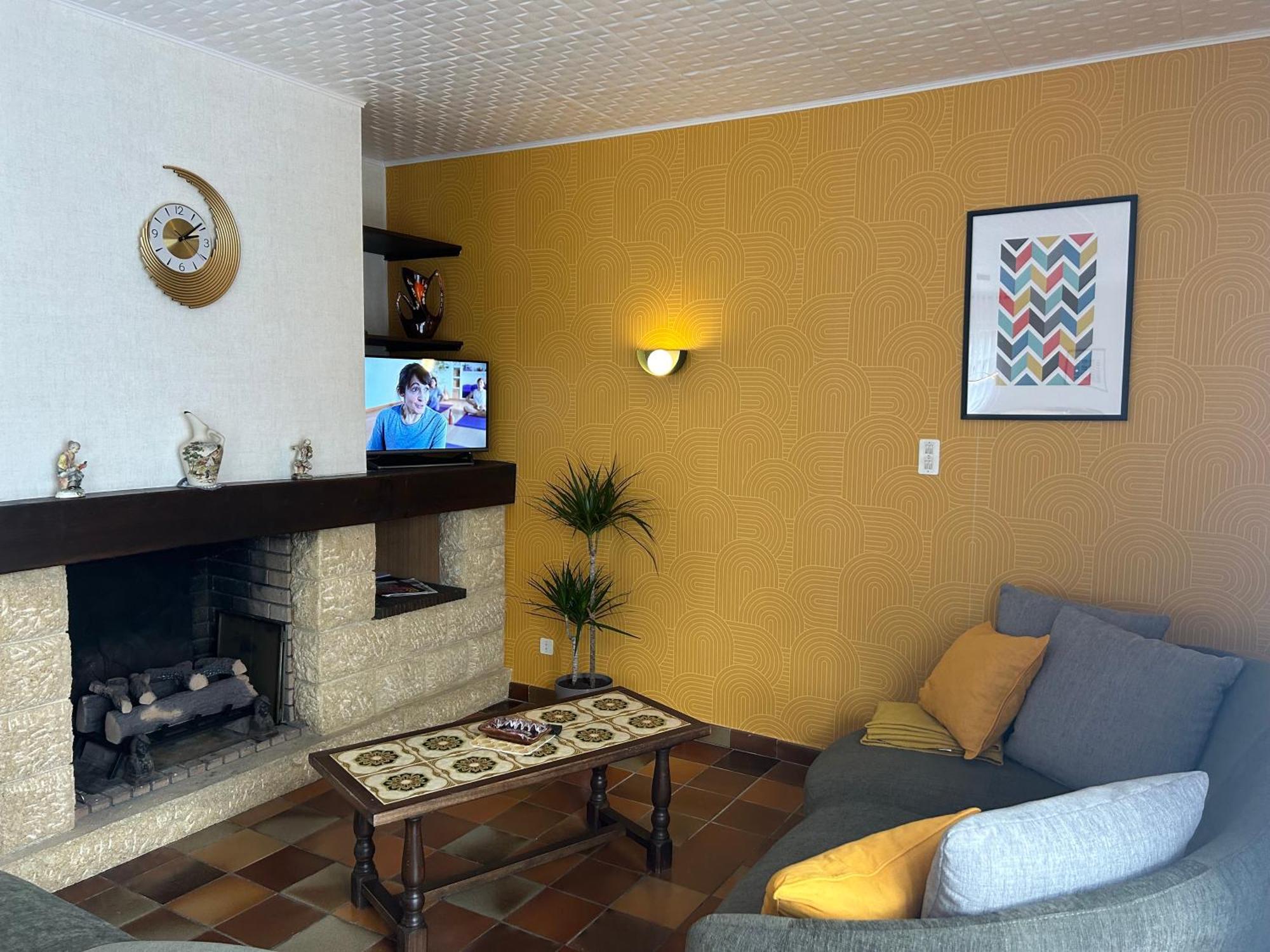 Gite La Maison Rose Lannemezan Exterior foto